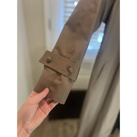 London Fog Limited Edition Women's Trench Coat size 6 reg- Vintage - Picture 9 of 12